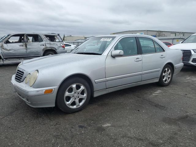 2002 Mercedes-Benz E 320