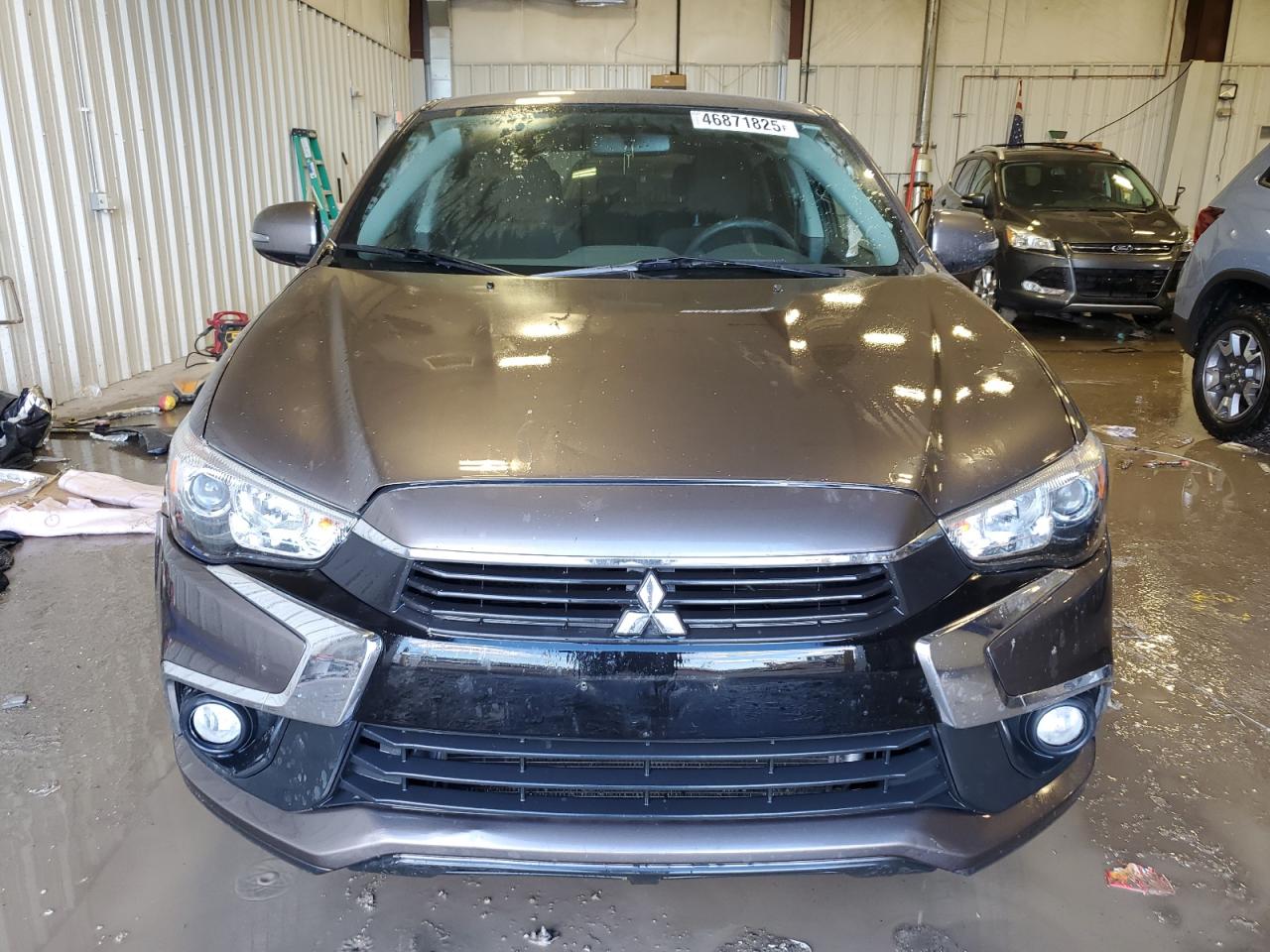 2017 Mitsubishi Outlander - Image 5