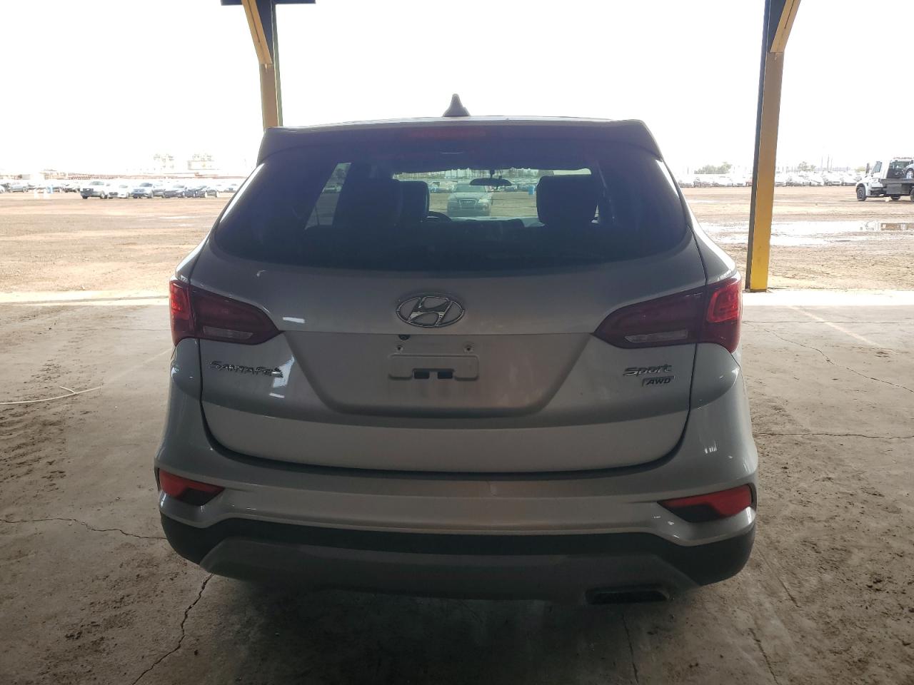 2017 Hyundai Santa Fe - Image 6