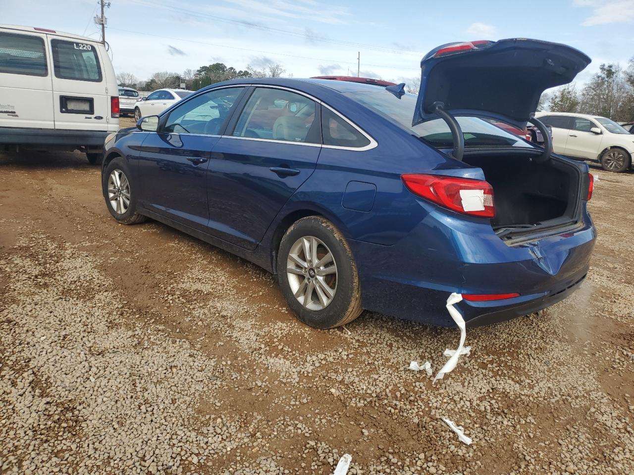 2017 Hyundai Sonata - Image 2