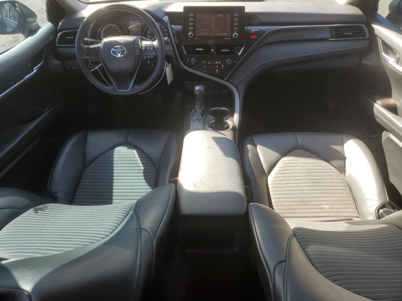 2022 Toyota Camry - Image 8