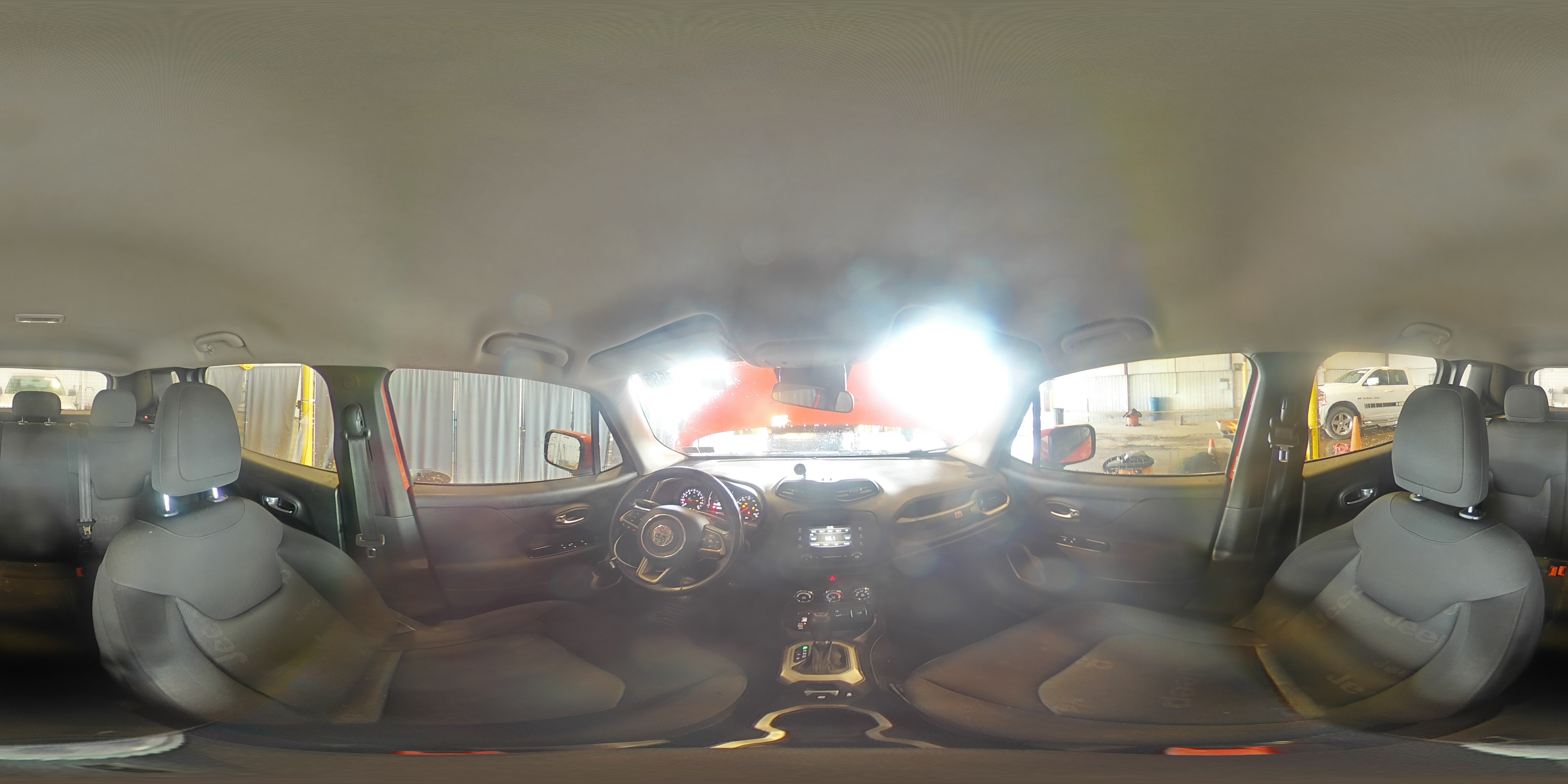 2016 Jeep Renegade - Image 15
