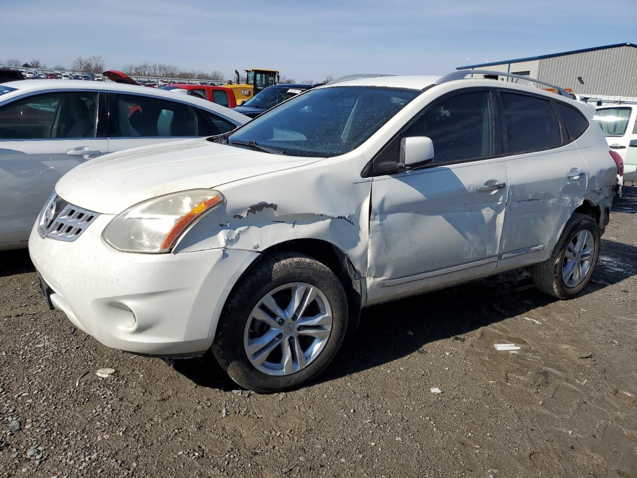 2013 Nissan Rogue - Image 1