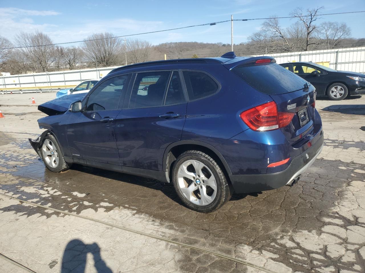 2015 BMW X1 - Image 2