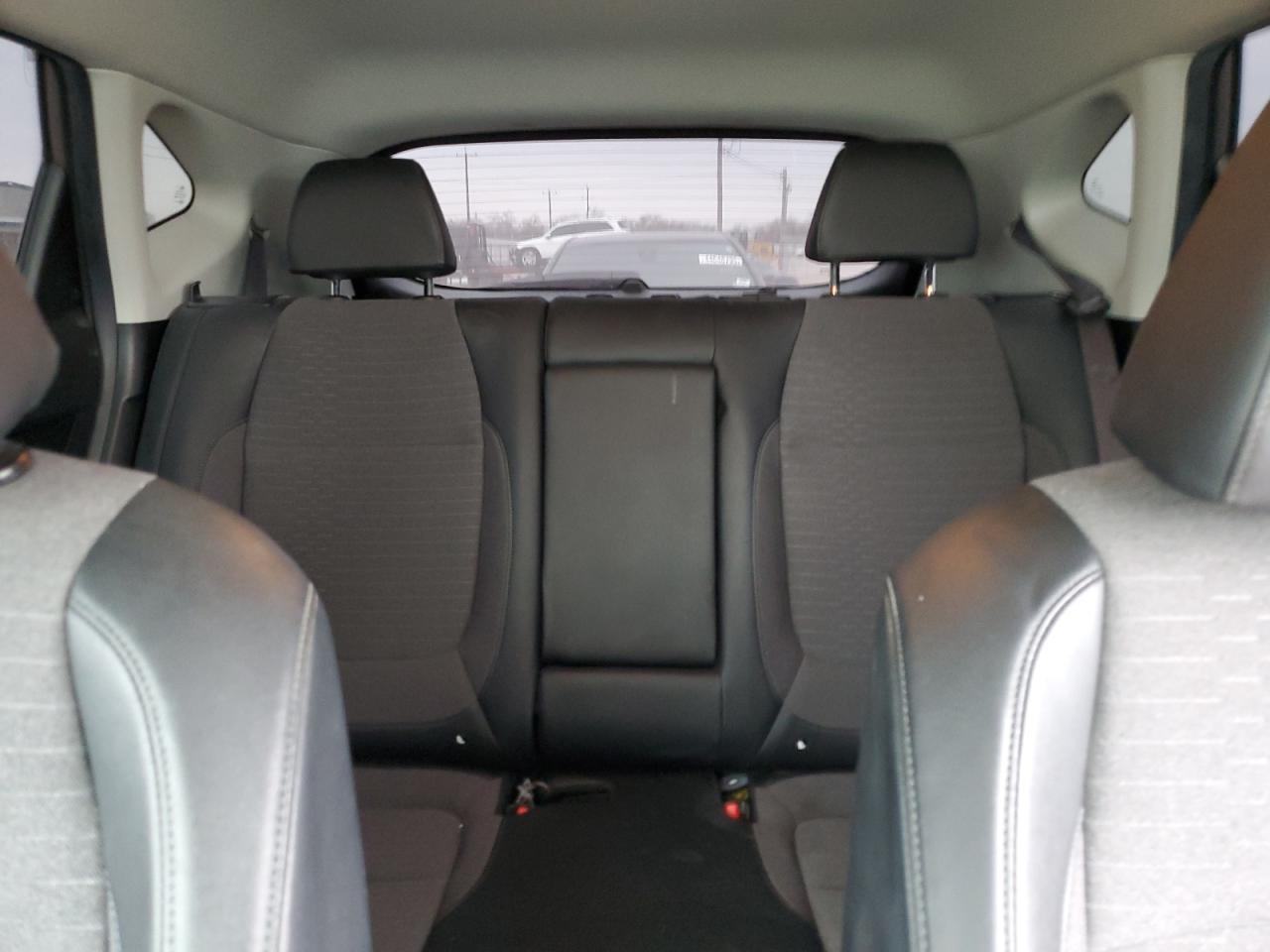 2021 Kia Seltos - Image 10