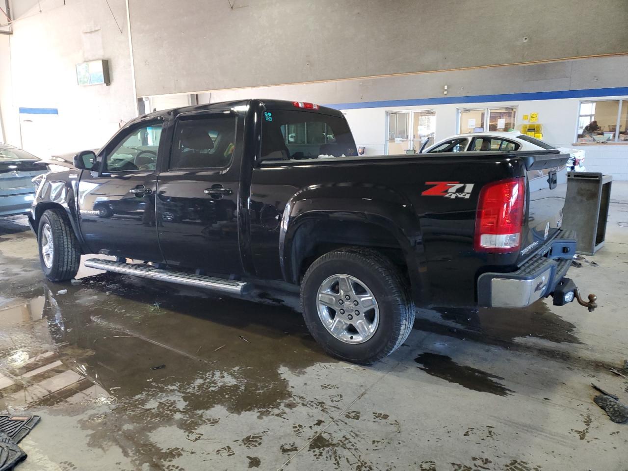 2012 GMC Sierra - Image 2