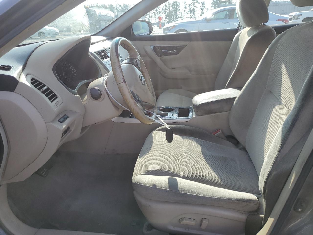 2013 Nissan Altima - Image 7