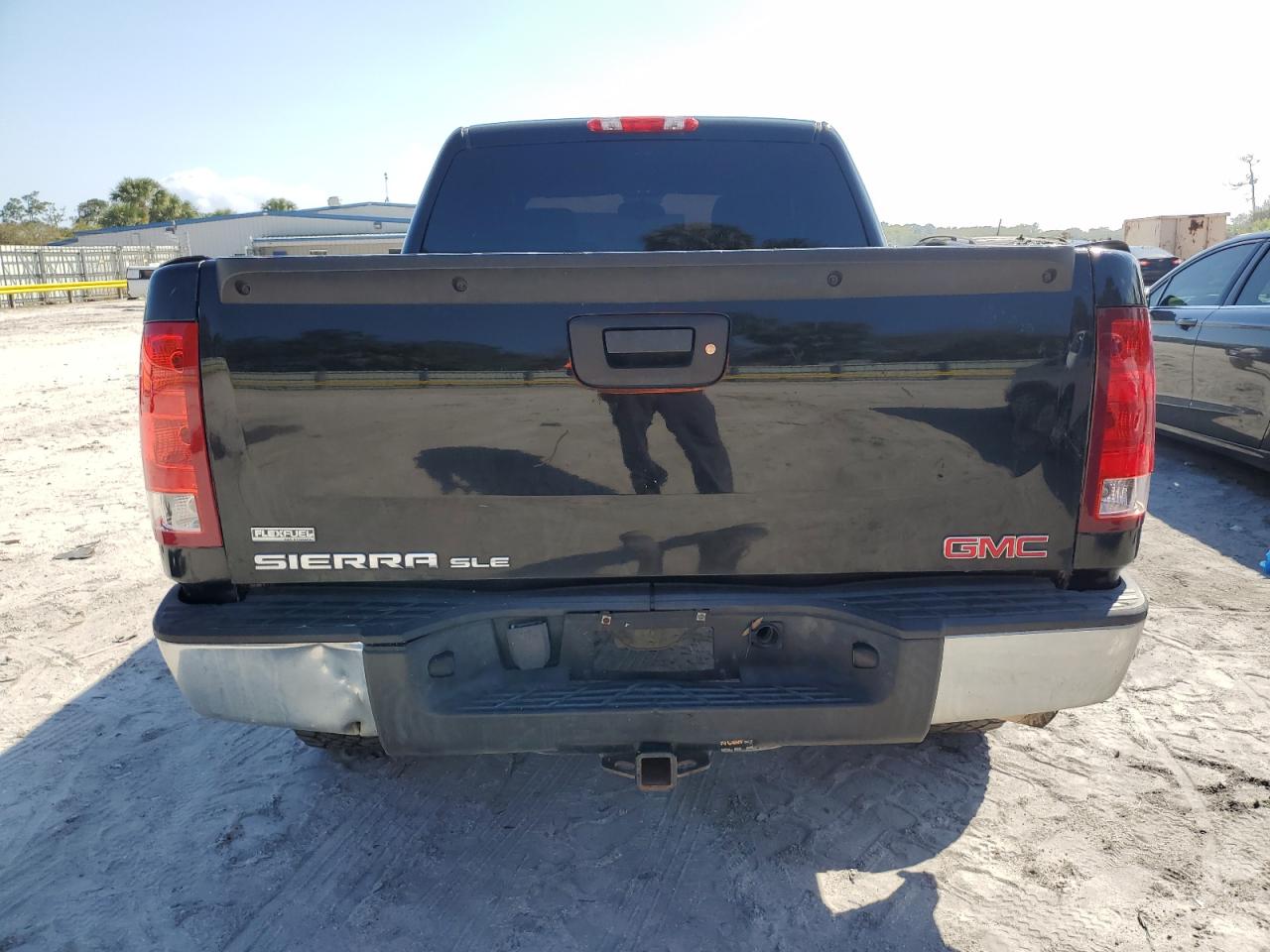 2011 GMC Sierra - Image 6
