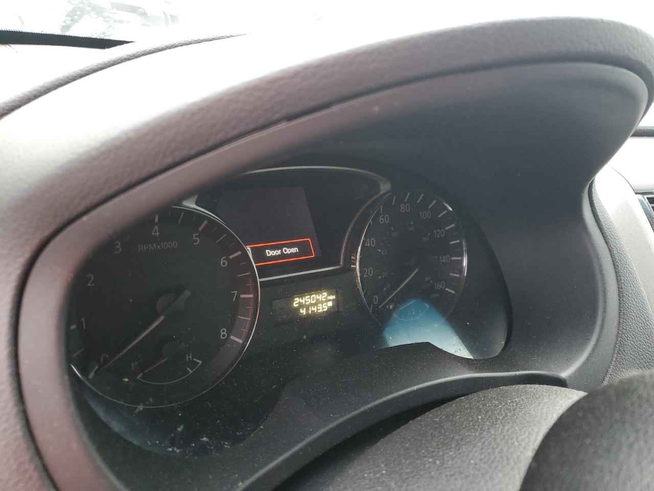 2015 Nissan Altima - Image 9
