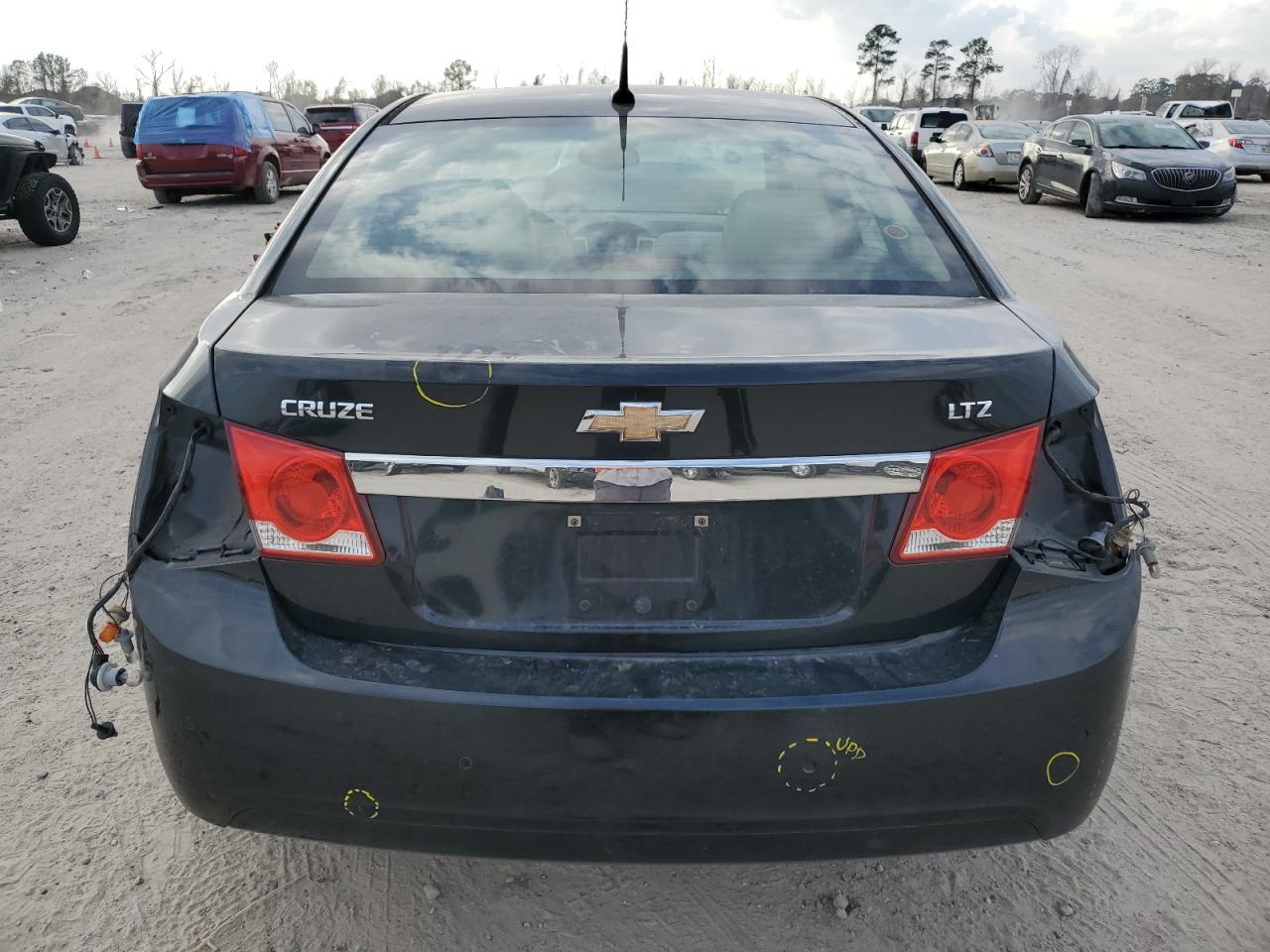 2012 Chevrolet Cruze - Image 6