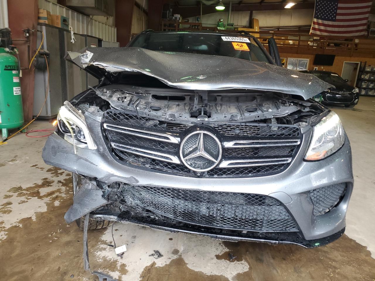 2017 Mercedes-Benz GLE - Image 5