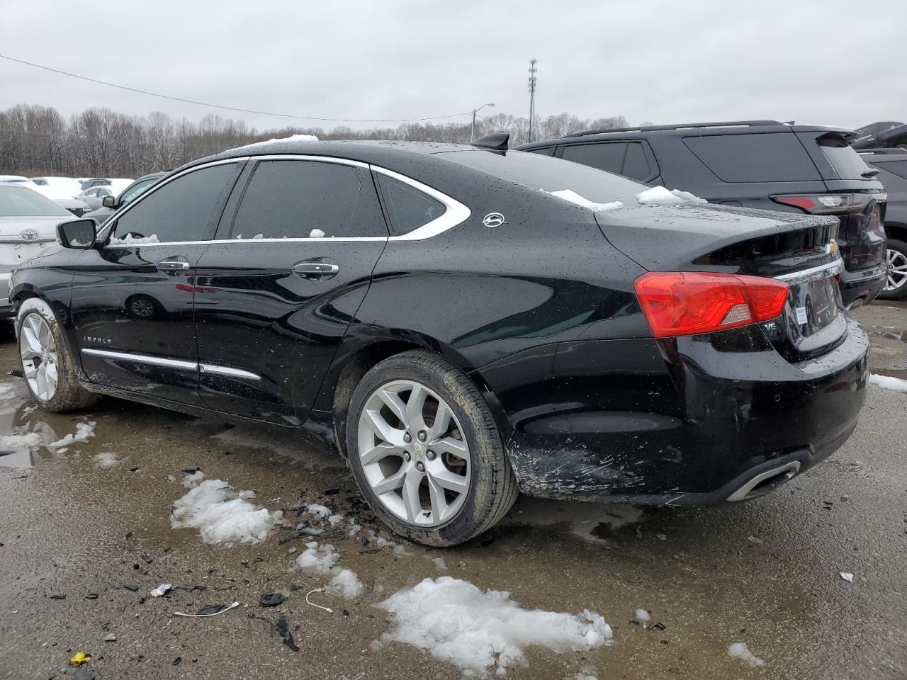 2015 Chevrolet Impala - Image 2
