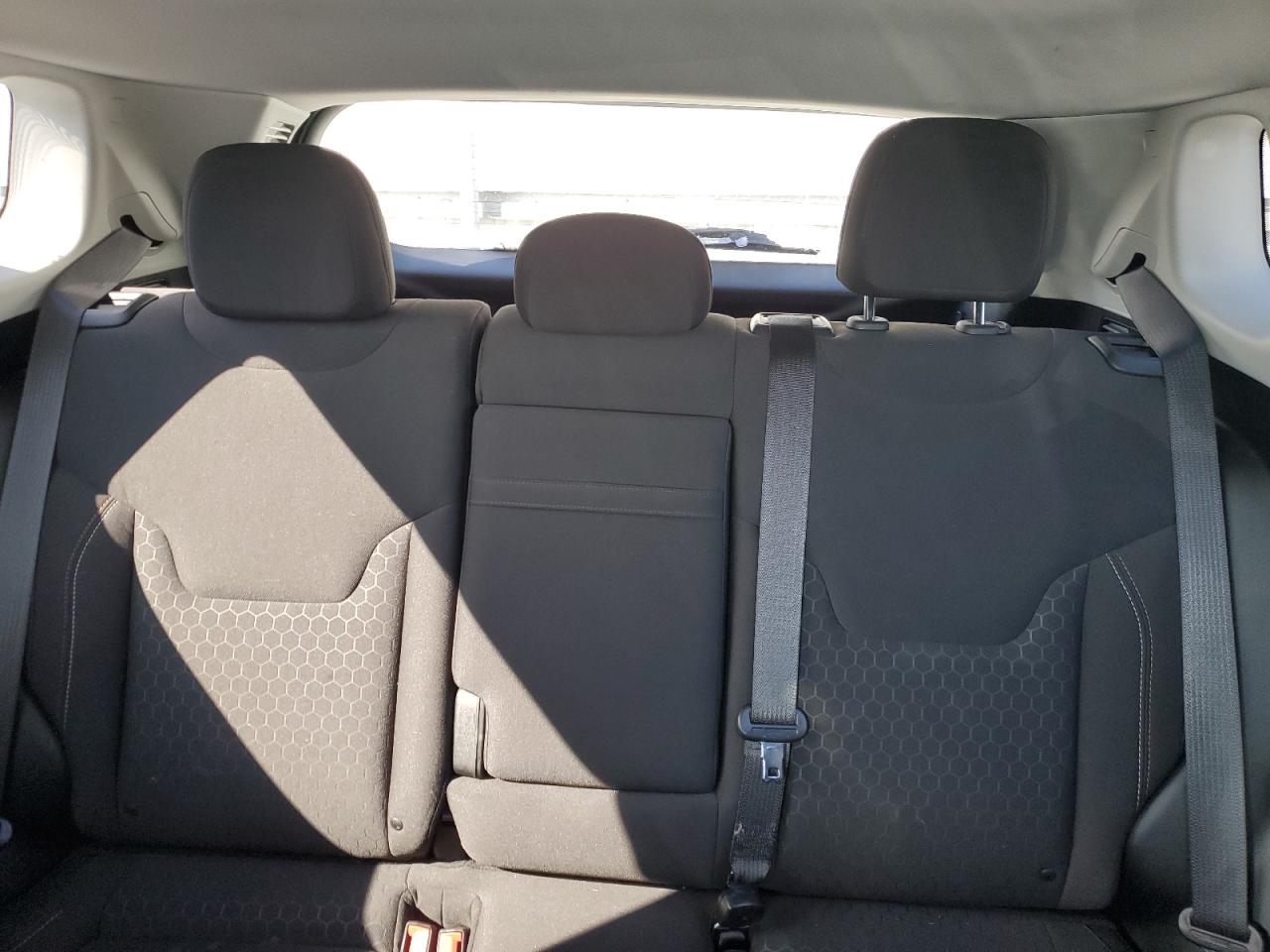 2018 Jeep Compass - Image 10