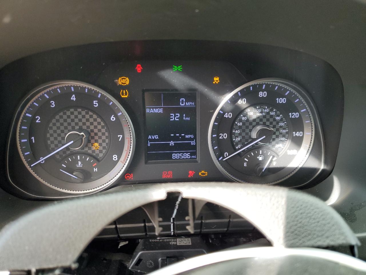 2019 Hyundai Elantra - Image 9
