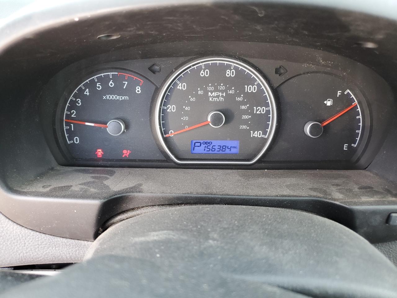 2010 Hyundai Elantra - Image 9