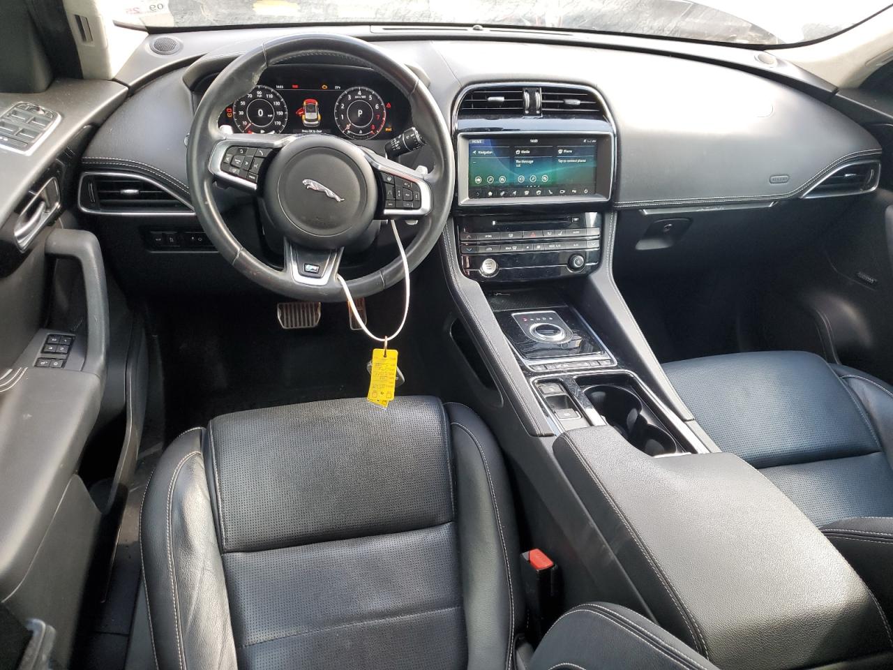 2020 Jaguar F-Pace - Image 8