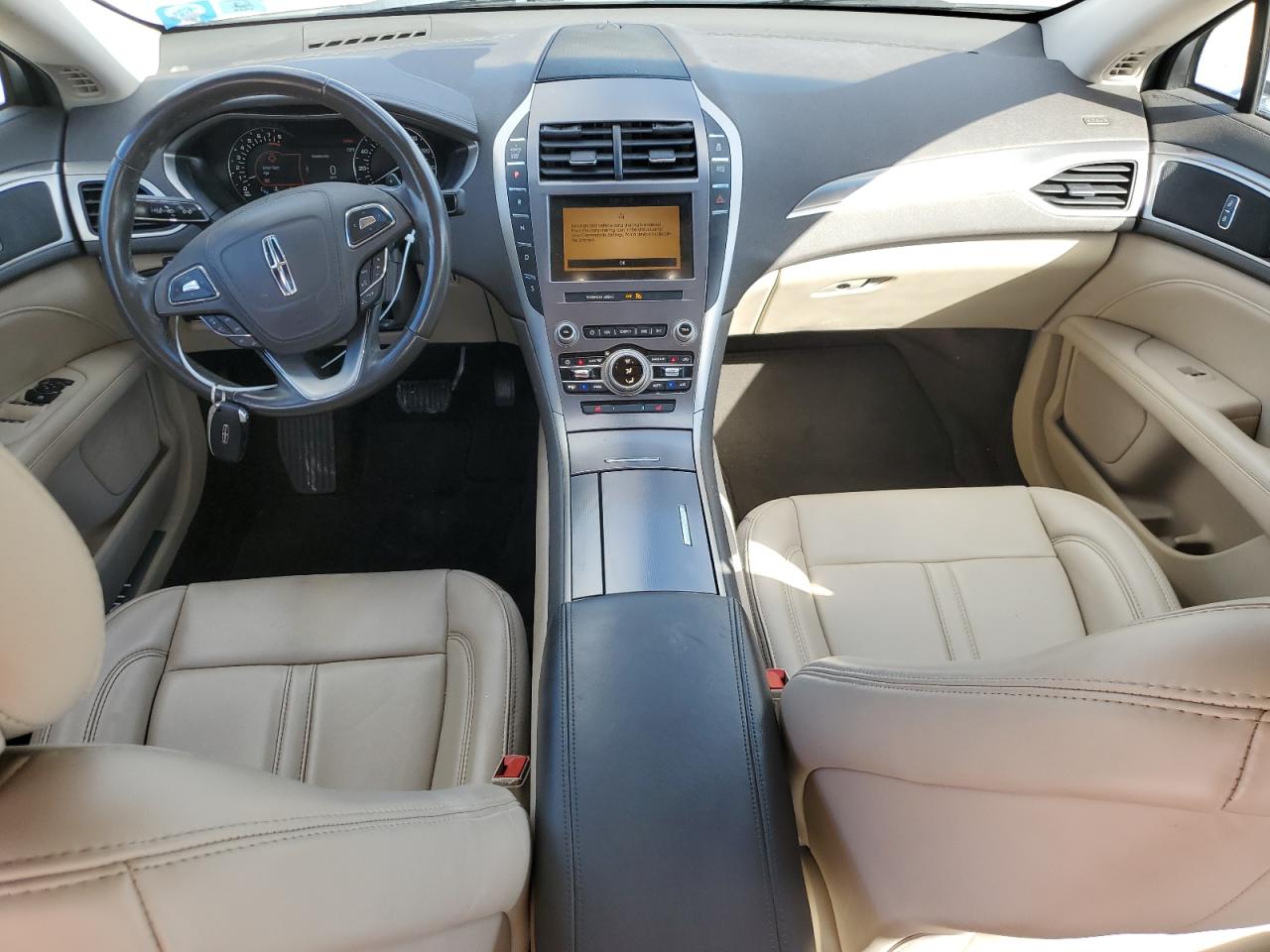 2019 Lincoln MKZ - Image 8