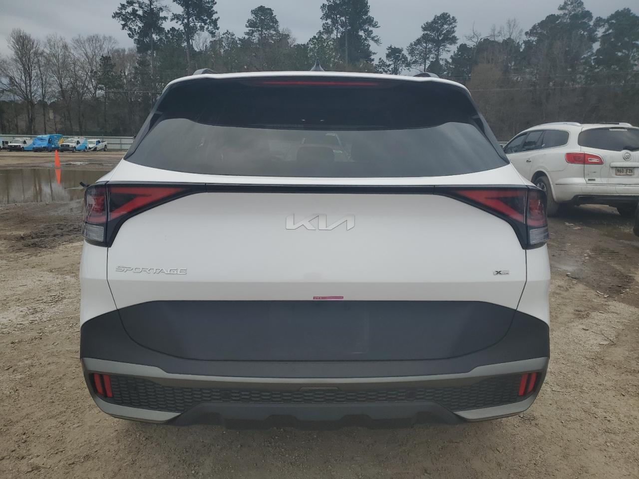 2024 Kia Sportage - Image 6