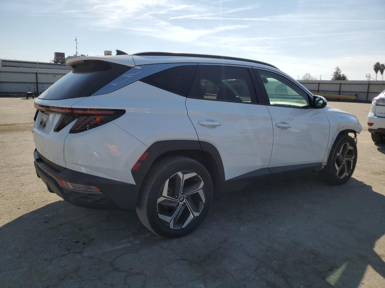 2022 Hyundai Tucson - Image 3