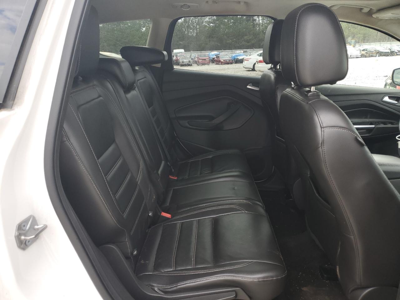 1FMCU0J95HUA88283 FORD ESCAPE 2017