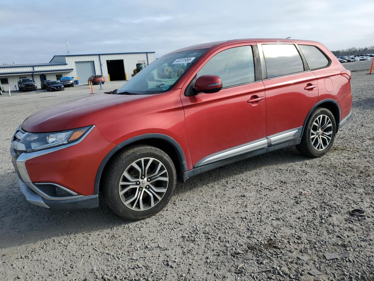 2016 Mitsubishi Outlander - Image 1