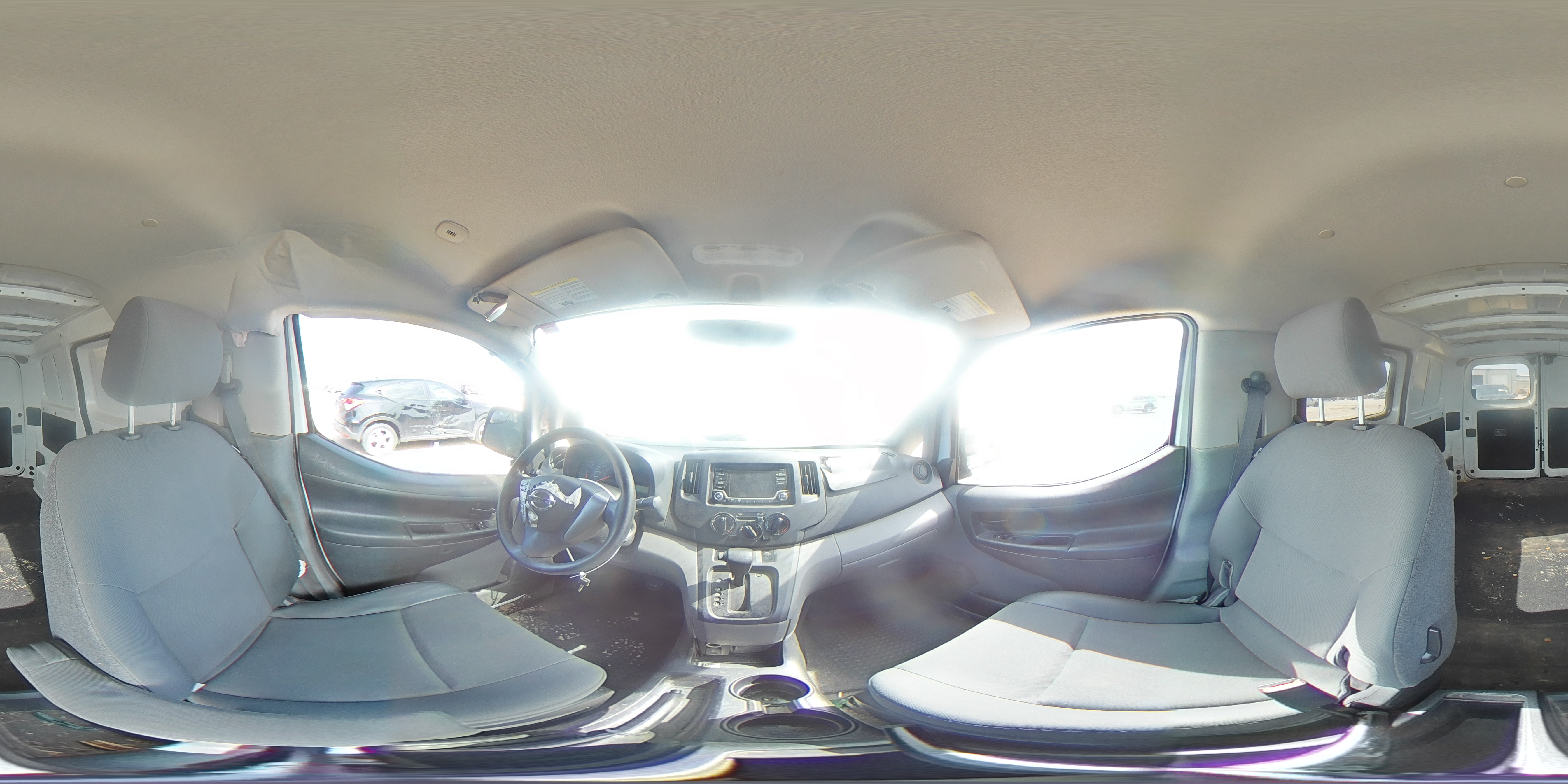 2018 Nissan NV - Image 14