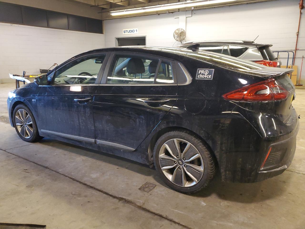 2017 Hyundai IONIQ - Image 2