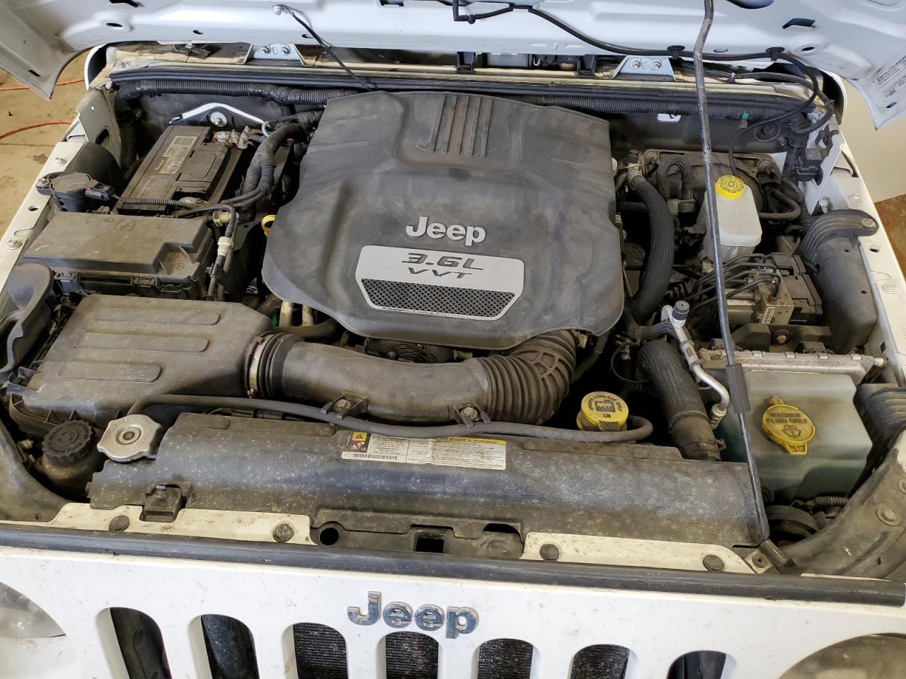 2012 Jeep Wrangler - Image 12