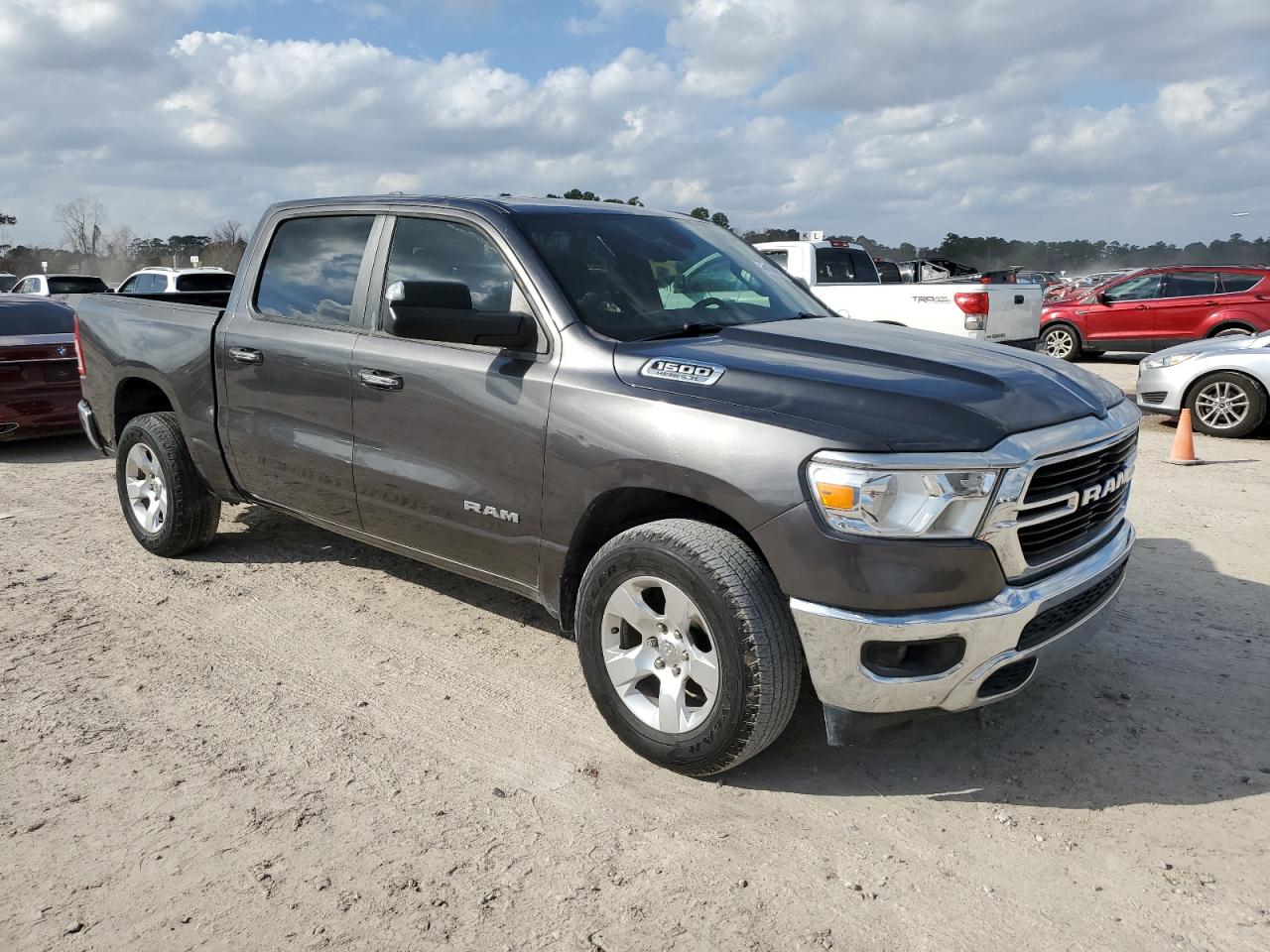 2019 RAM 1500 - Image 4