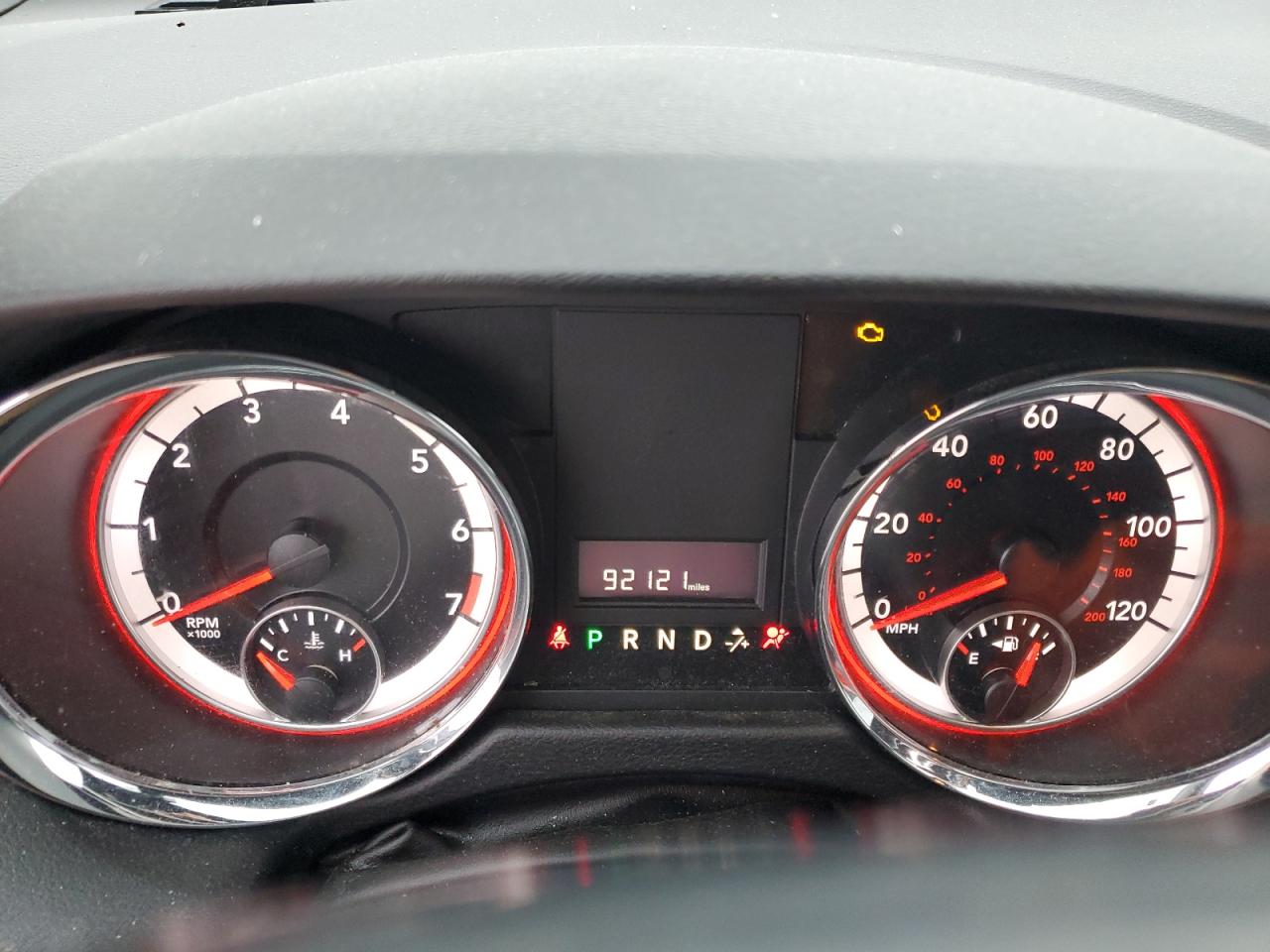 2020 Dodge Caravan - Image 9