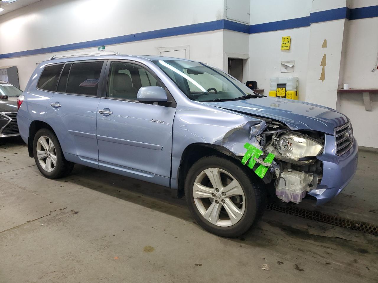 2010 Toyota Highlander - Image 4