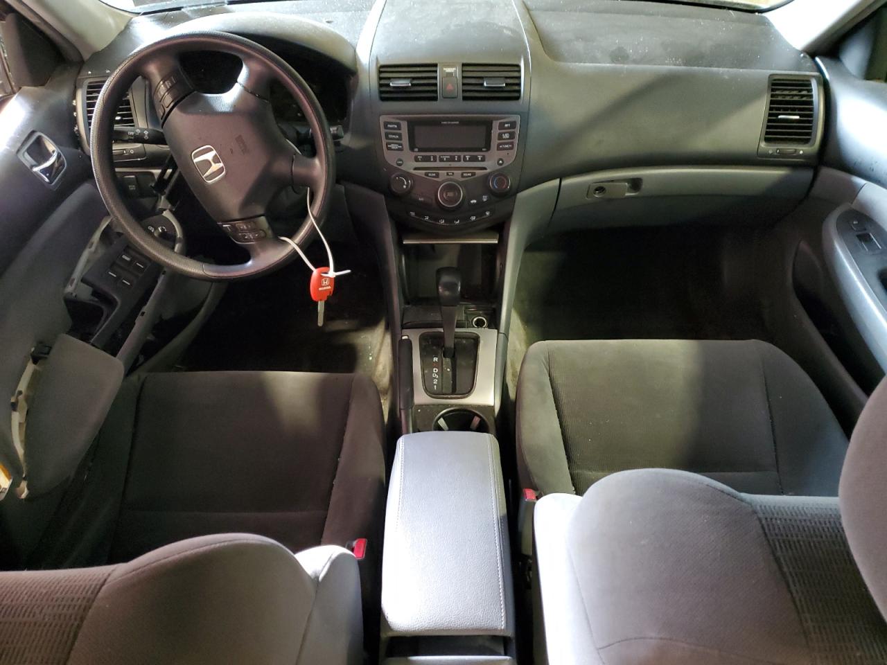 2007 Honda Accord - Image 8