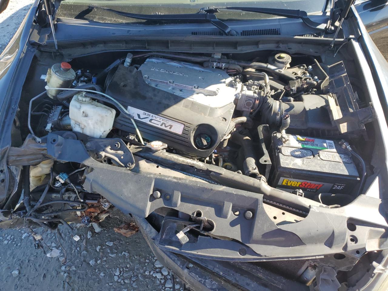2010 Honda Accord - Image 11