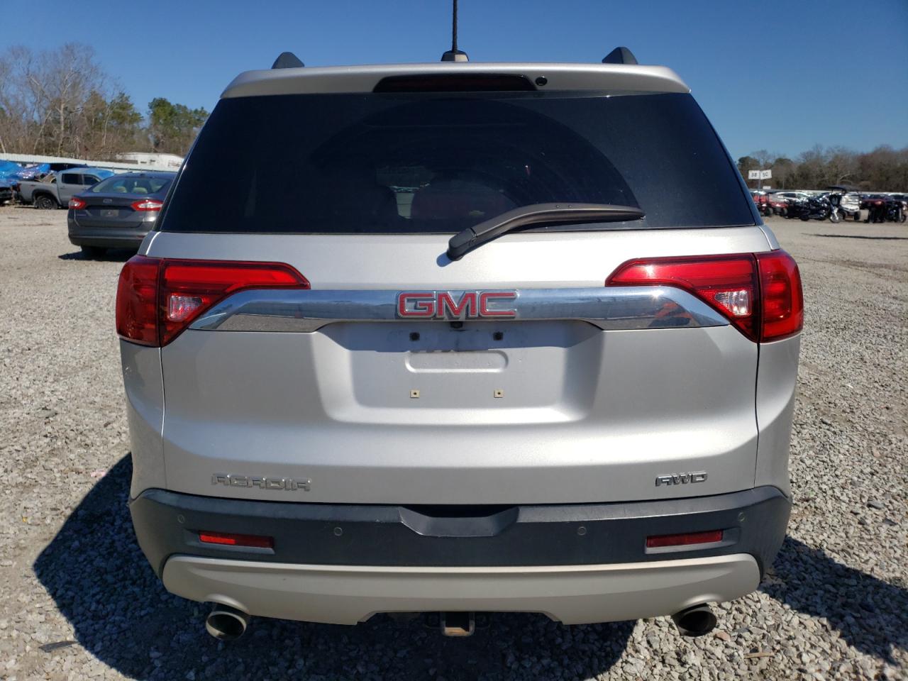 2018 GMC Acadia - Image 6