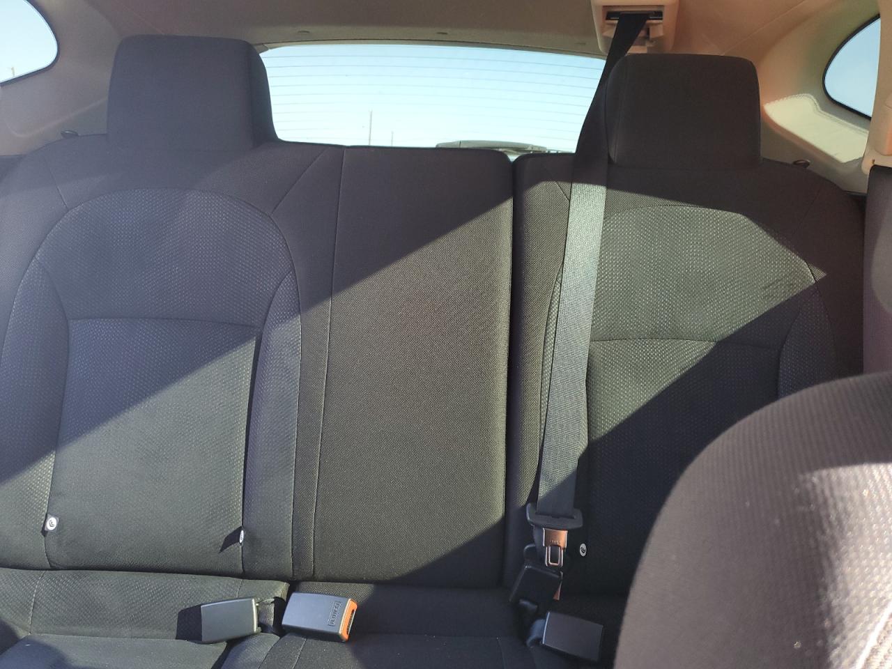 2015 Nissan Rogue - Image 10