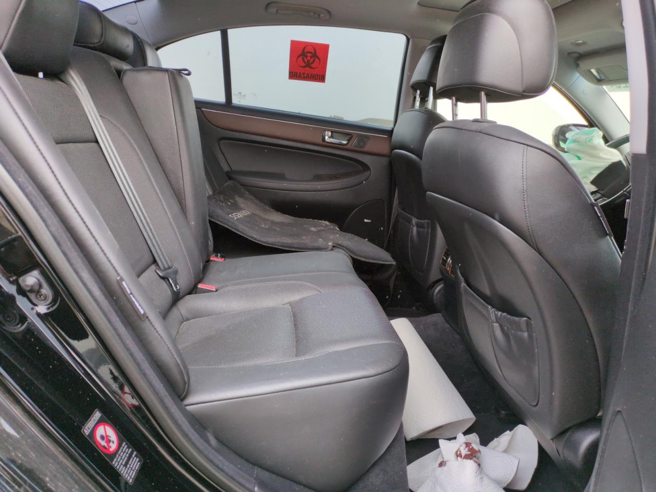 2009 Hyundai Genesis - Image 10