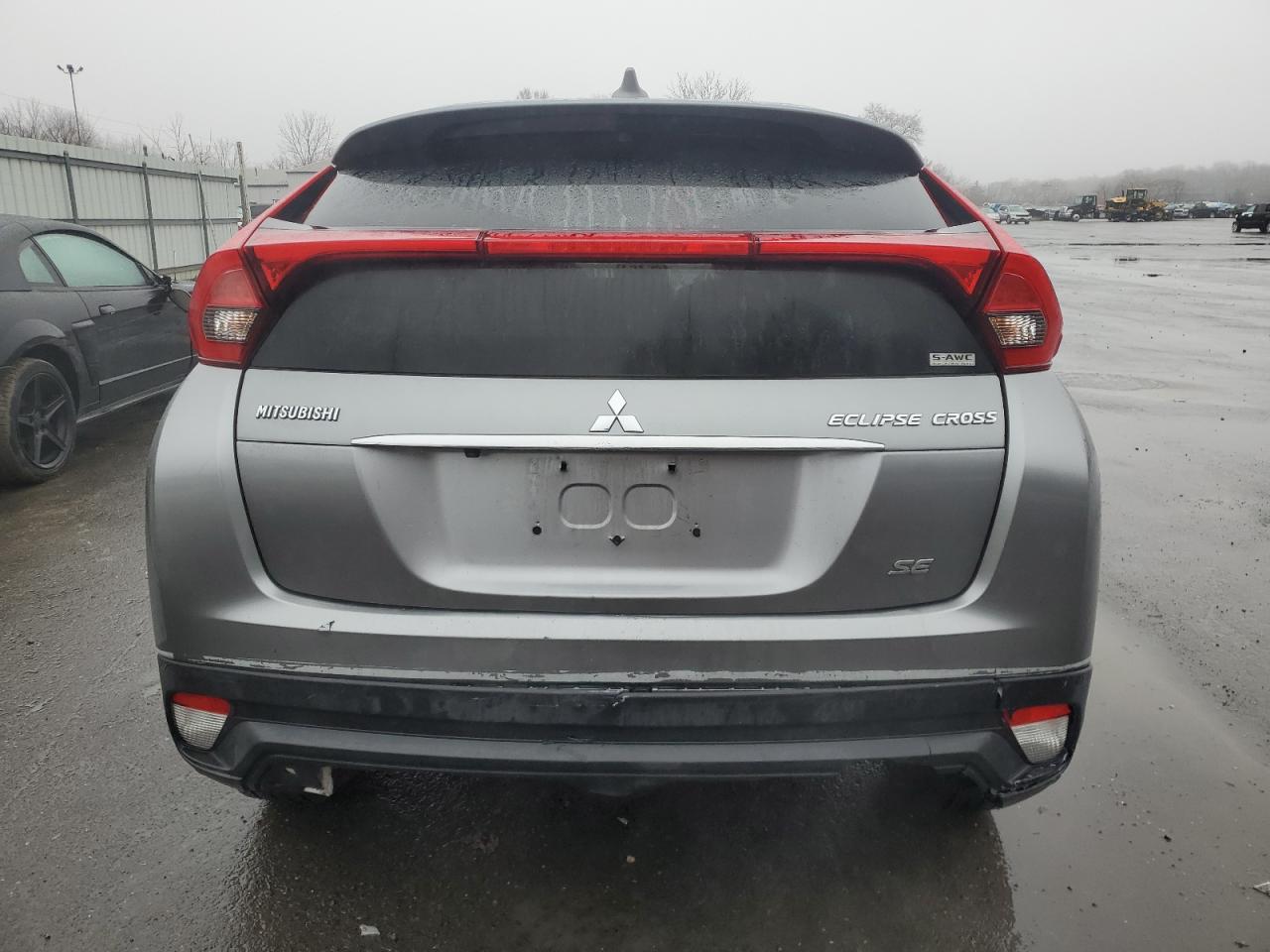 2019 Mitsubishi Eclipse - Image 6
