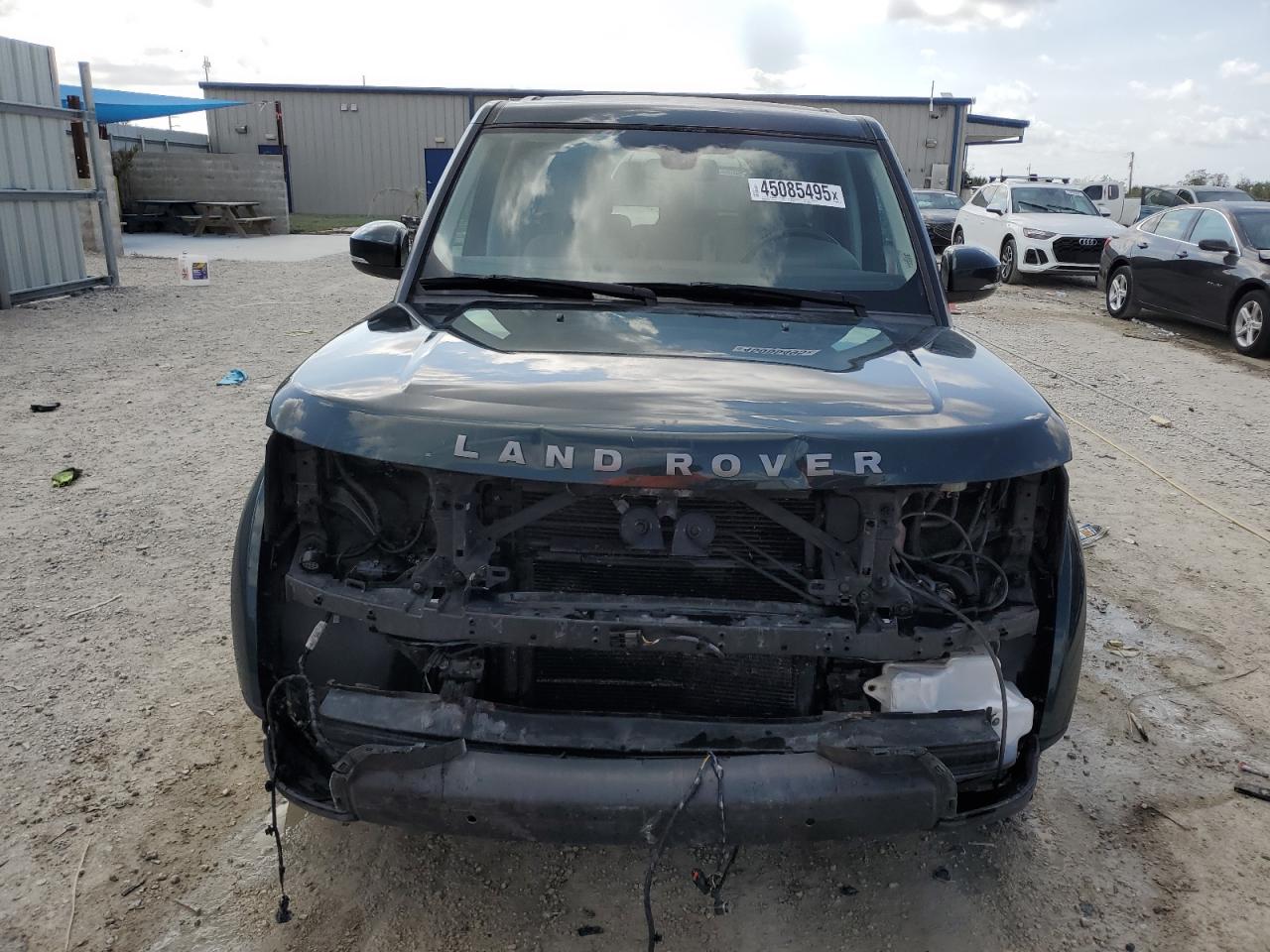 2015 Land Rover LR4 - Image 5
