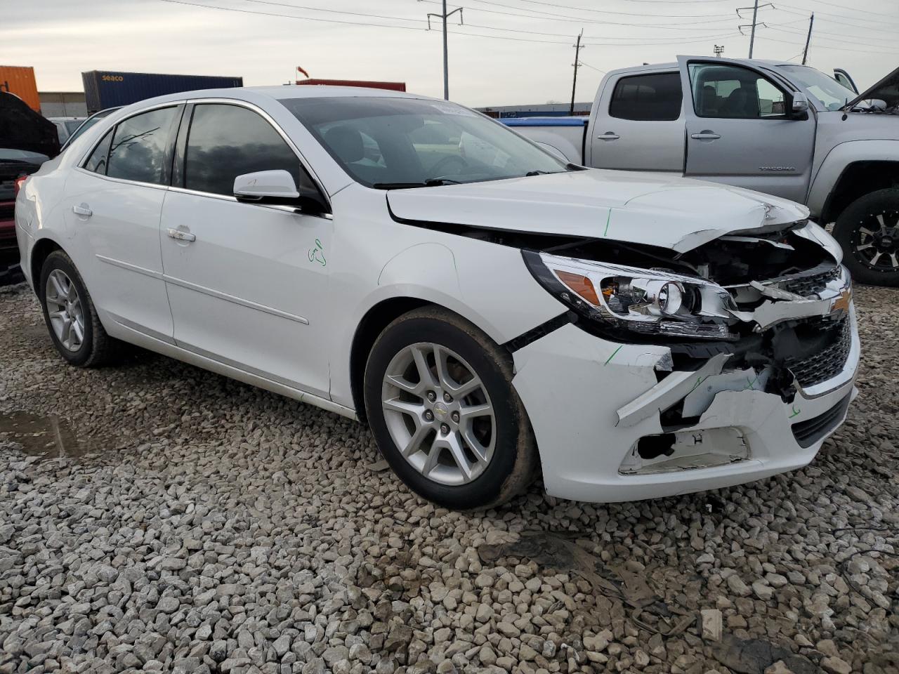 2016 Chevrolet Malibu - Image 4