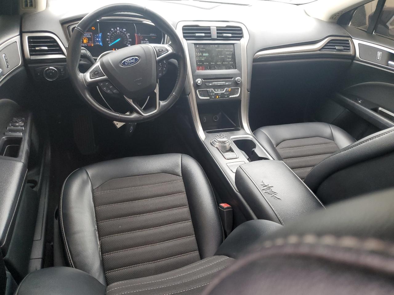 2017 Ford Fusion - Image 8