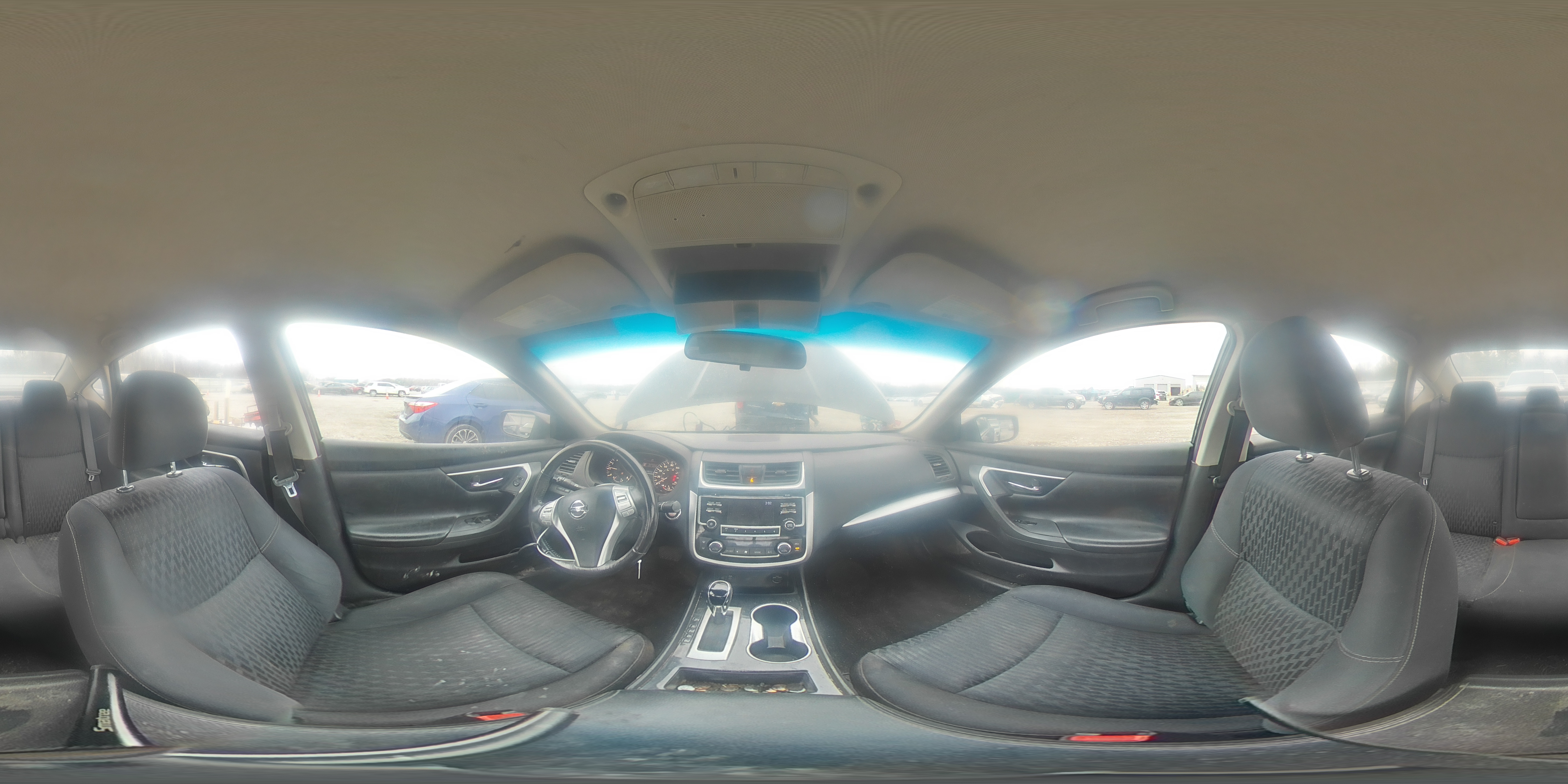 2018 Nissan Altima - Image 13