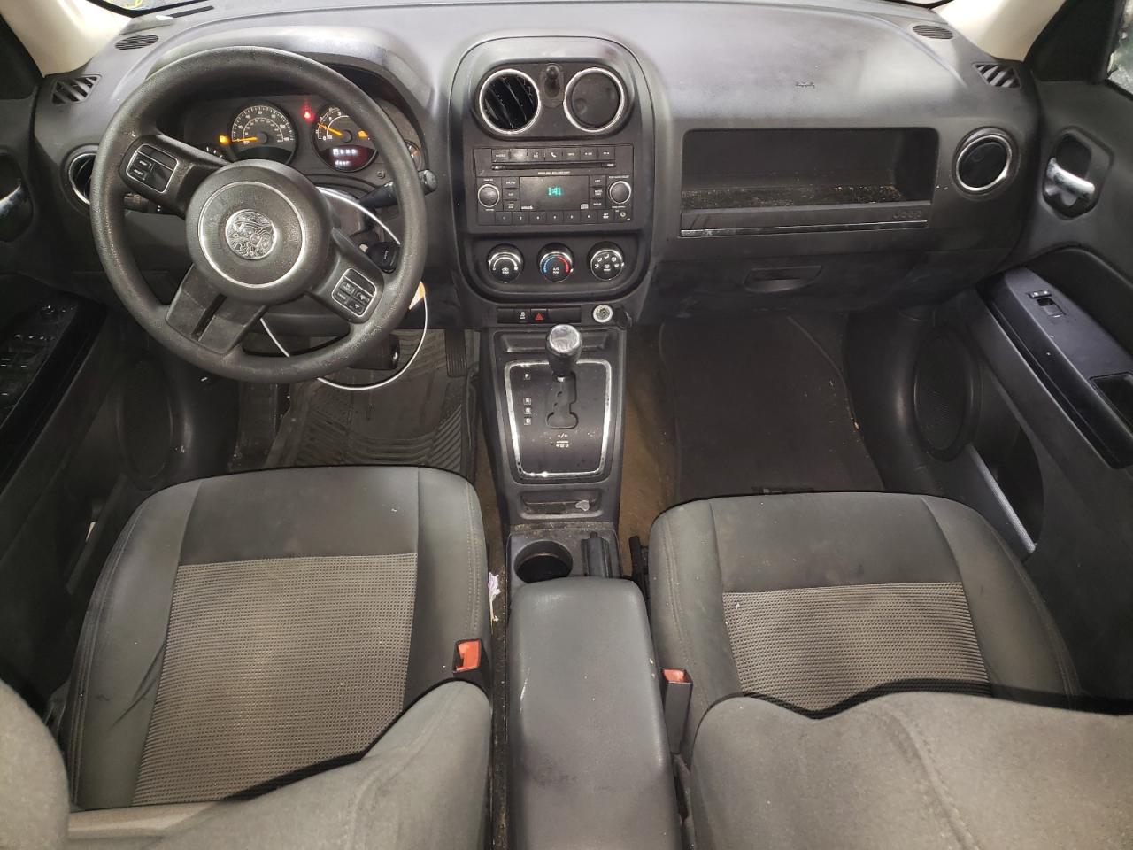2016 Jeep Liberty (Patriot) - Image 8