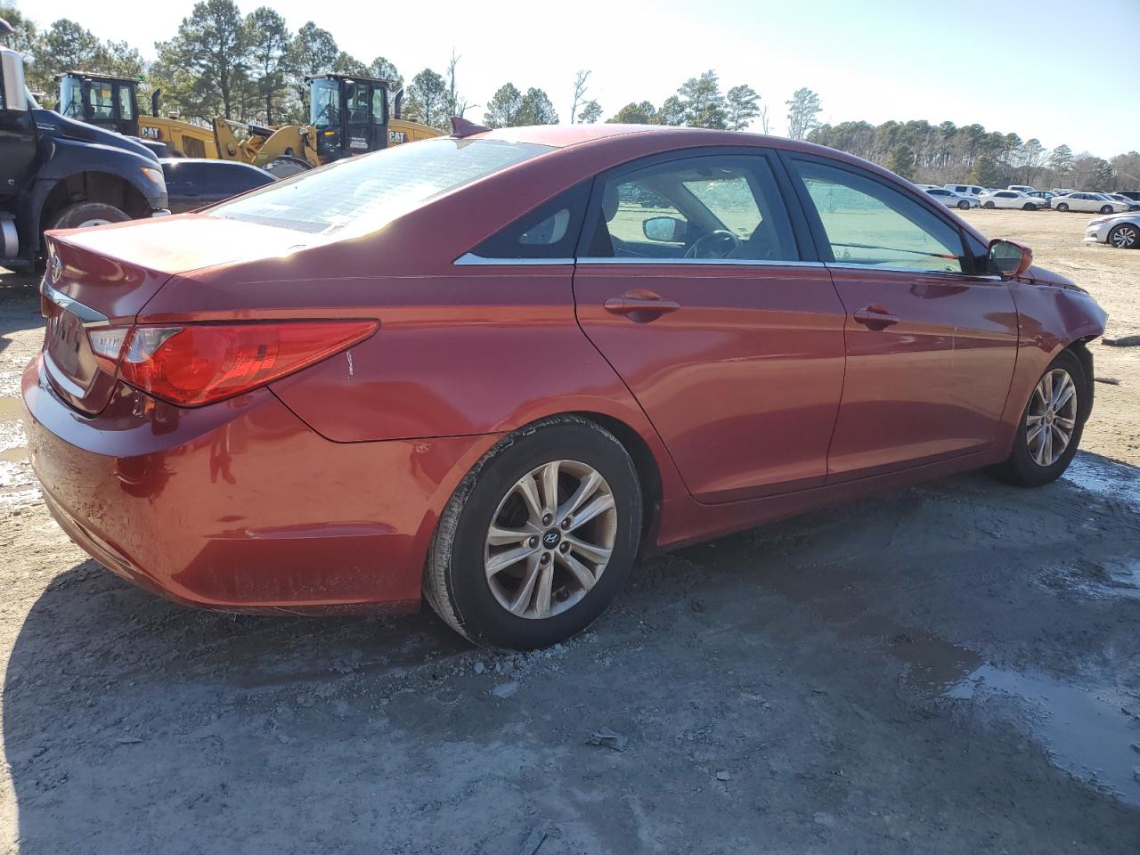 2013 Hyundai Sonata - Image 3