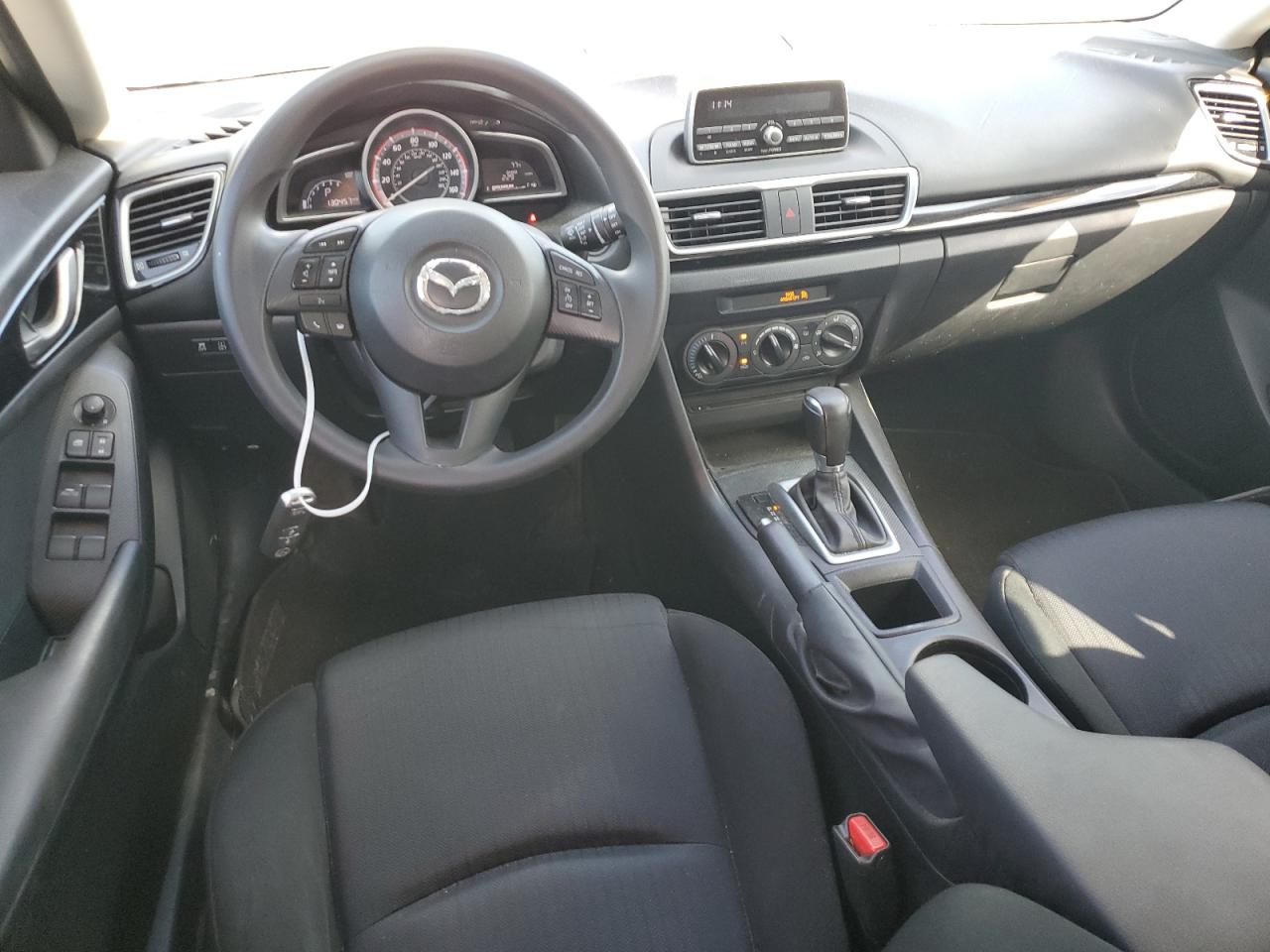 2014 Mazda 3 - Image 8
