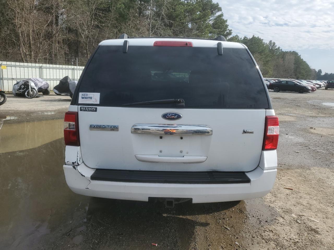 2010 Ford Expedition - Image 6