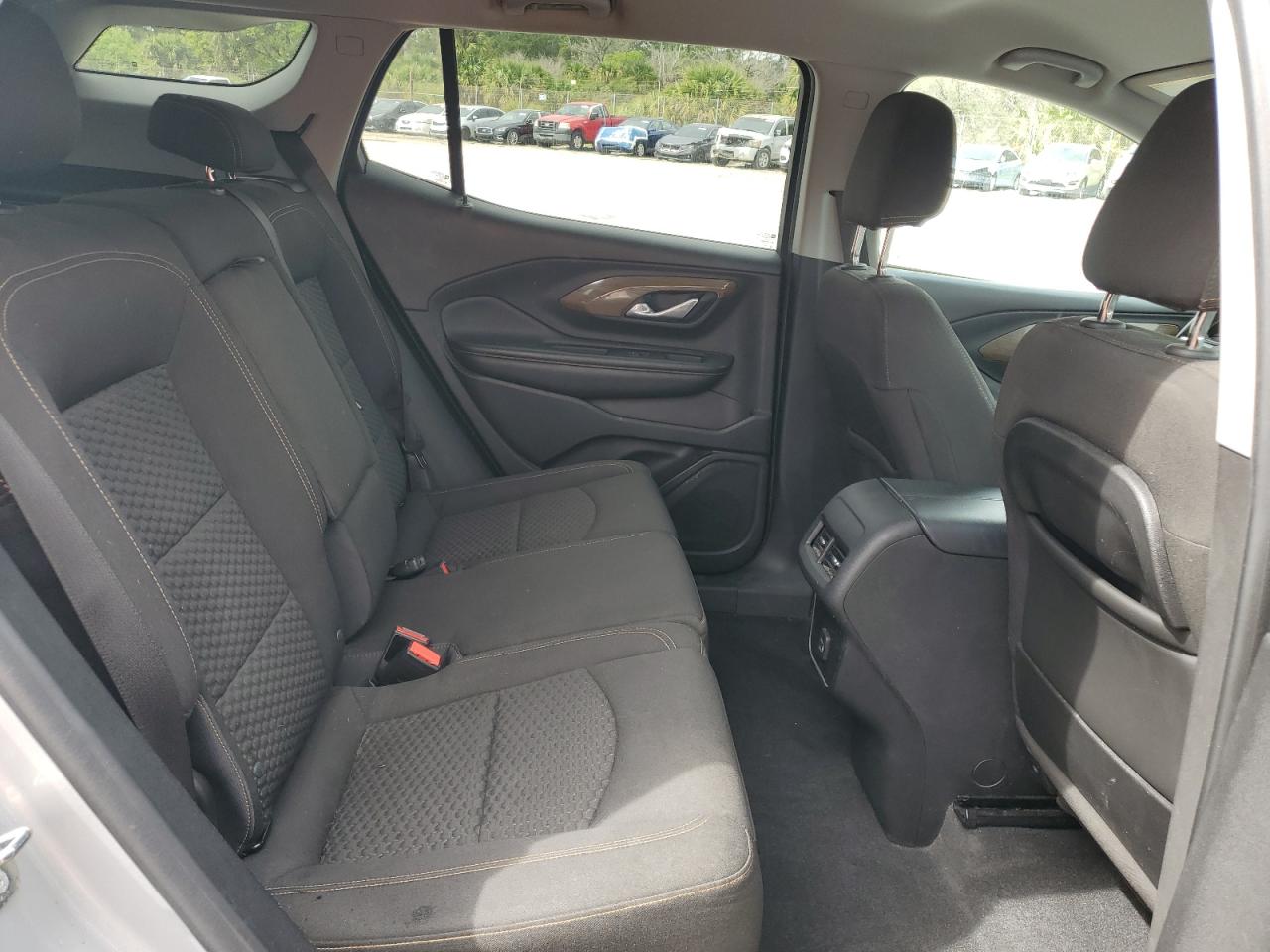 2018 GMC Terrain - Image 11