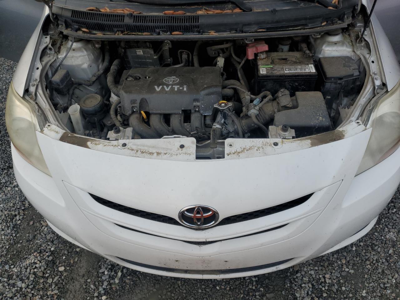 2009 Toyota Yaris - Image 11