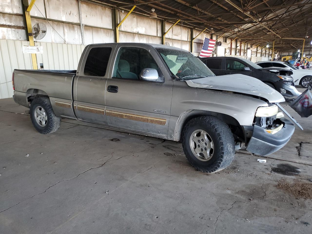 2001 Chevrolet Silverado - Image 4