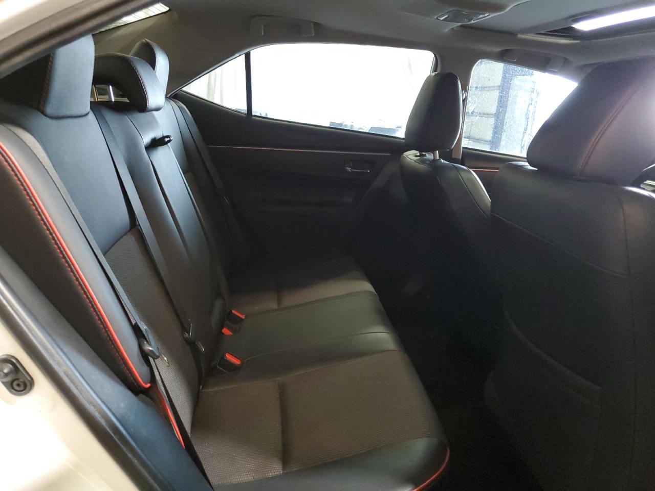 2016 Toyota Corolla - Image 10