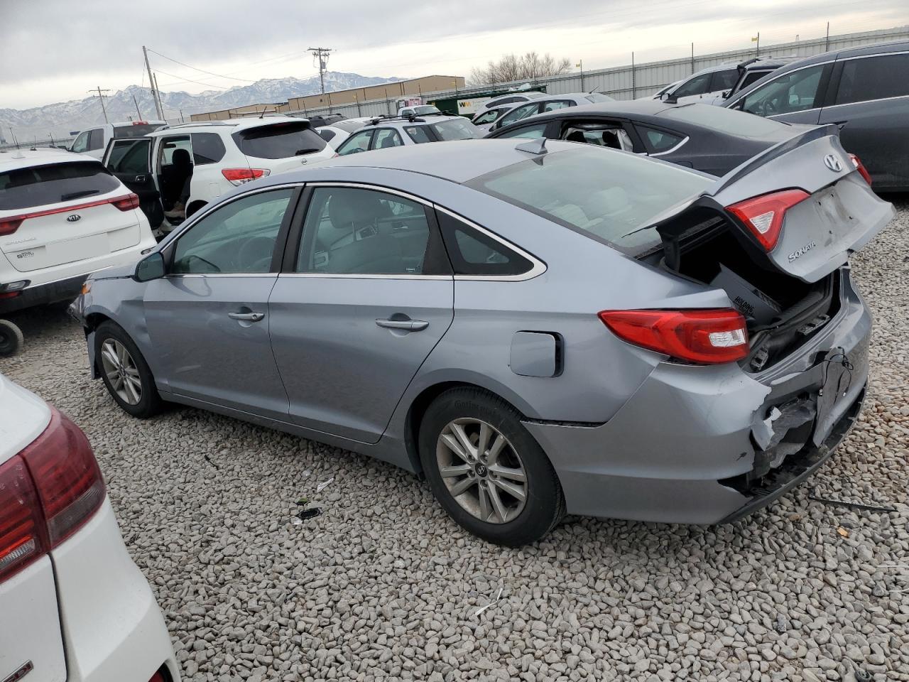 2017 Hyundai Sonata - Image 2